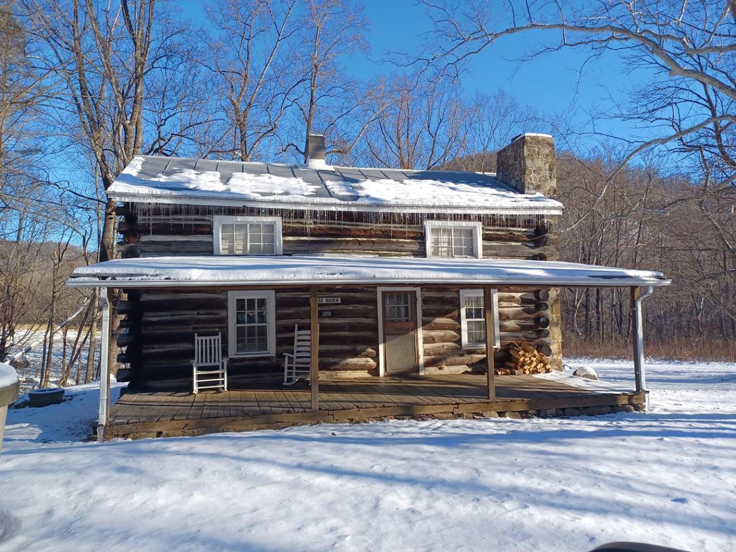 Rose River Cabin on Rose River by Shenandoah NP Pet friendly add fee